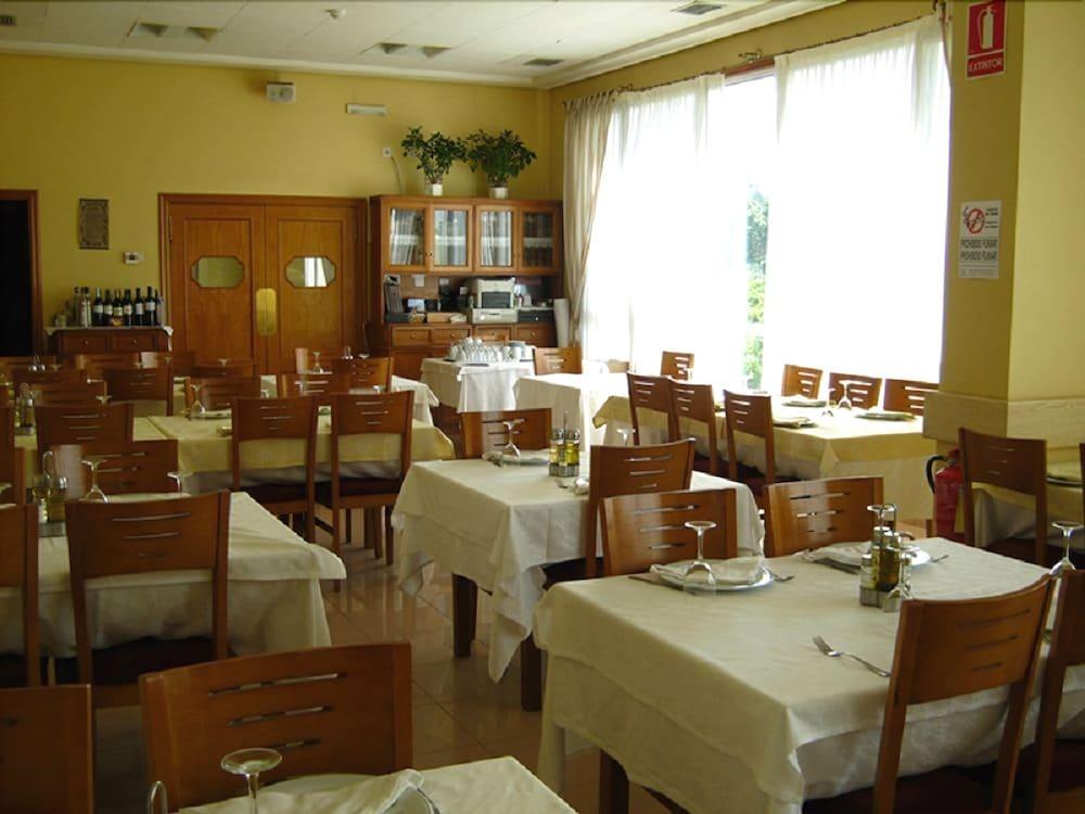 Hotel O´xardin Carballino Buitenkant foto